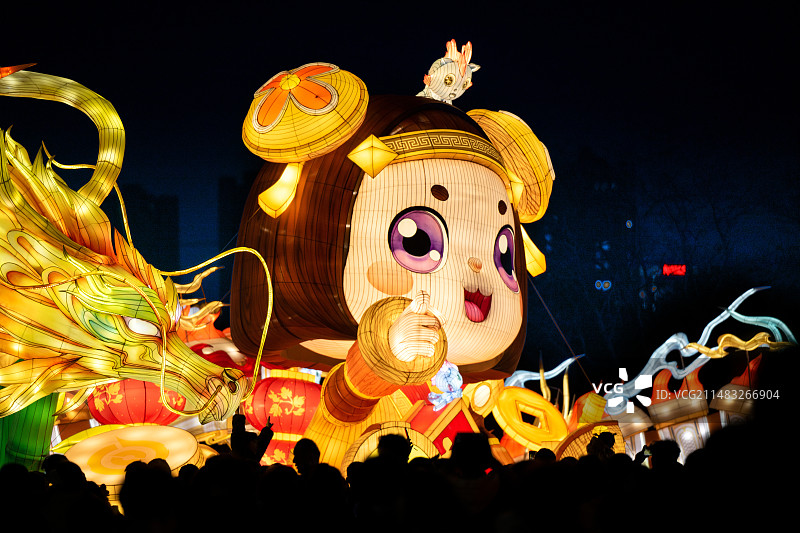 武汉园博园灯会打铁花图片素材