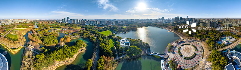 上海世纪公园全景航拍 浦东中央公园 花木龙阳路城市中央活动区 联洋社区 人民城市人民建图片素材