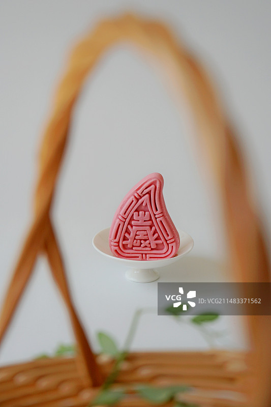 潮汕特色美食红壳桃图片素材