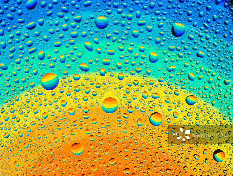 彩虹水珠图片素材