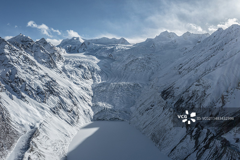 布加雪山焫茸冰川图片素材
