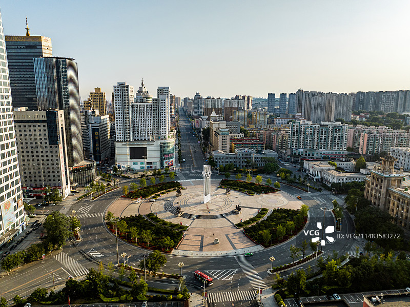 辽宁鞍山市铁东区市府胜利广场航拍图片素材