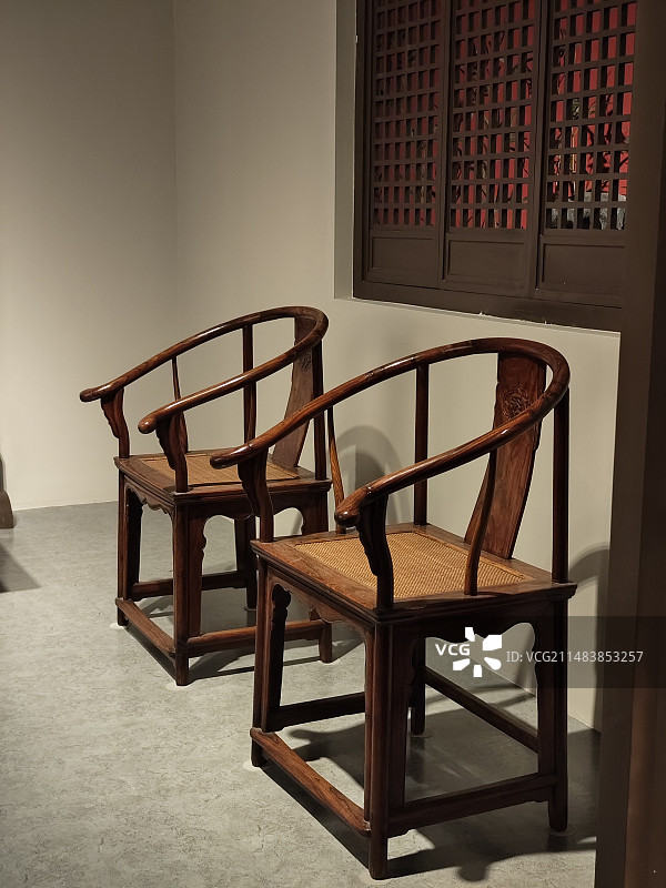 明朝恭王府黄花梨攒靠背禅椅图片素材