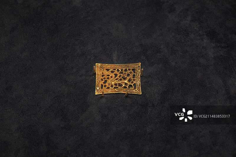 大同博物馆藏龙纹金牌饰图片素材