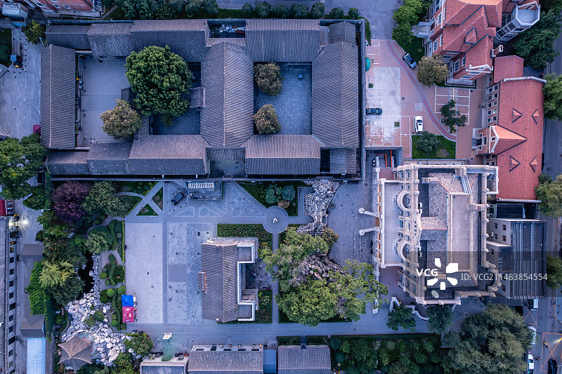 航拍夕阳下中国沈阳张氏帅府大帅府图片素材