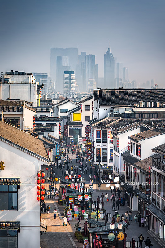 苏州观前街商业街城市天际线图片素材