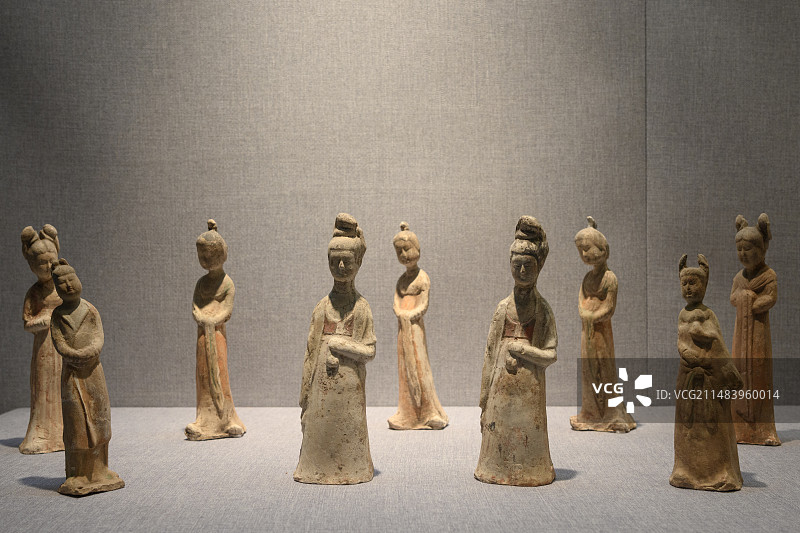 洛阳博物馆，彩绘陶俑图片素材