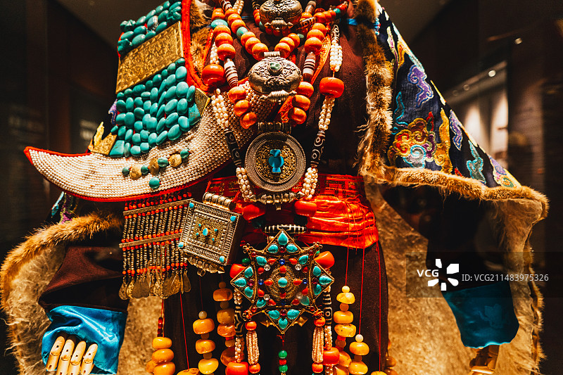 藏族服饰展览图片素材