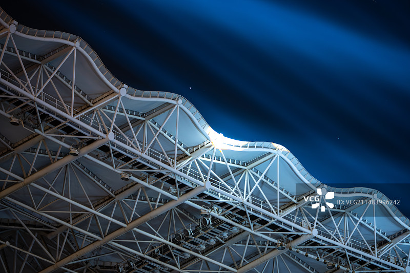 夜幕下的灯光建筑图片素材