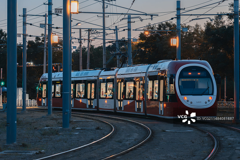北京现代有轨电车西郊线图片素材