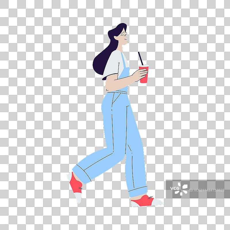 电影院里拿着吸管苏打水的女人图片素材