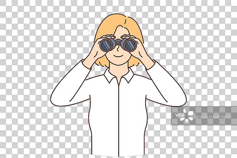 微笑的女人用双筒望远镜探索新事物图片素材
