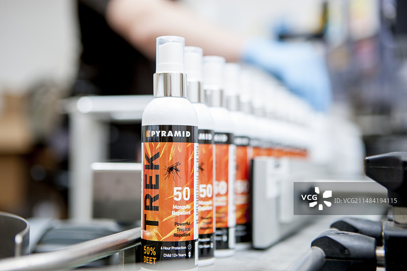 驱蚊剂生产图片素材