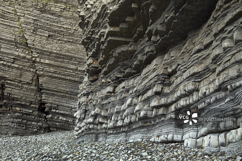 威尔士阿伯里斯特威斯砂岩悬崖图片素材