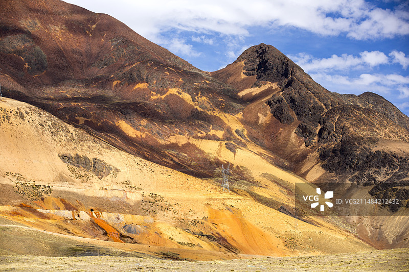 矿山泄漏的废水图片素材