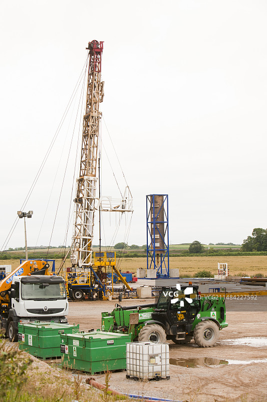 页岩气测试钻井现场图片素材