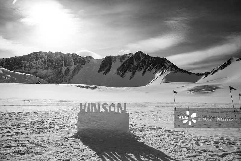 文森山大本营图片素材