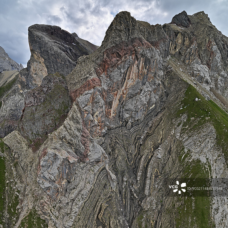 奥地利莱希塔尔阿尔卑斯山的罗特施皮策峰图片素材