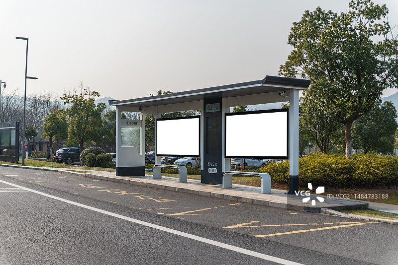 江苏宜兴智能公交站图片素材