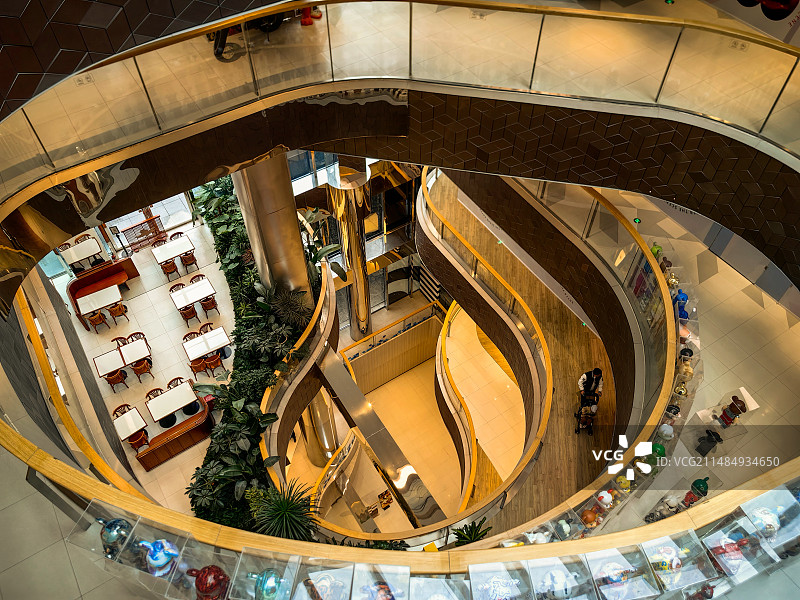 上海新天地广场内部结构图片素材