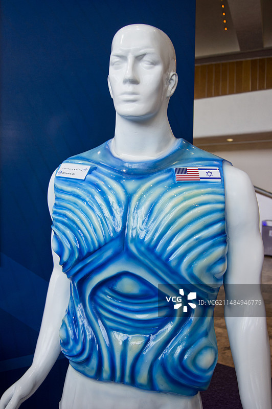 宇航员防辐射背心图片素材