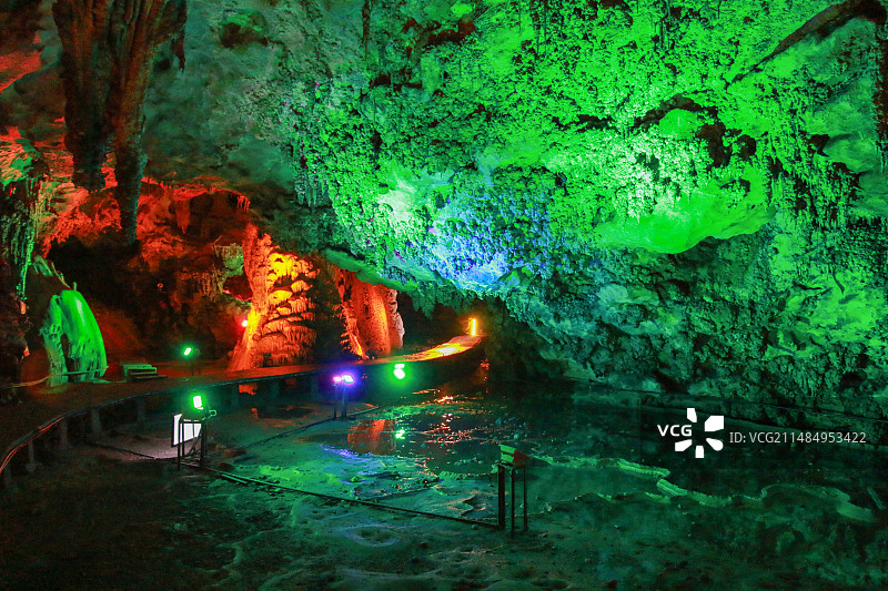 贵州荔波小七孔景区天钟洞图片素材