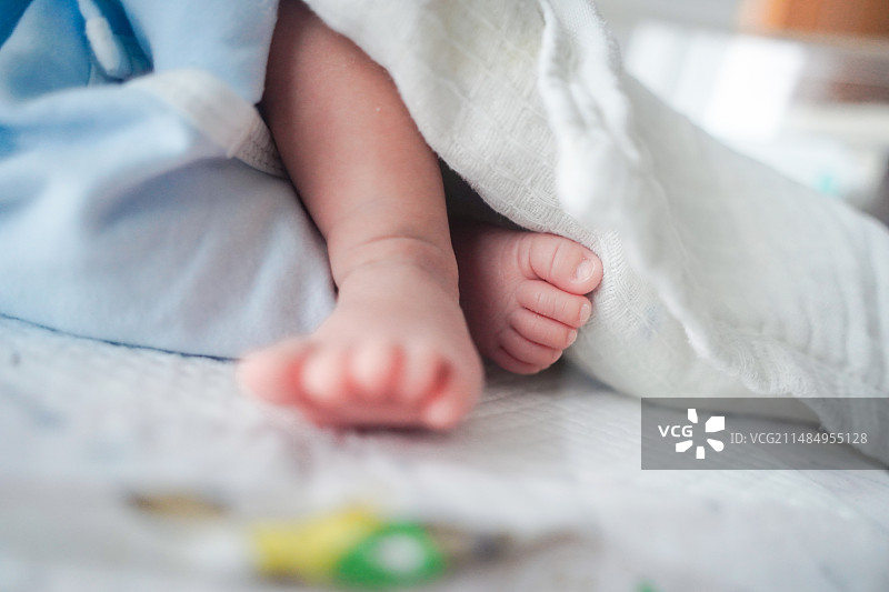 新生儿小脚丫特写图片素材