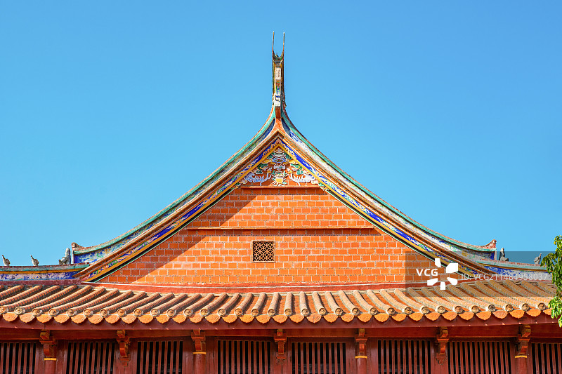燕尾脊 燕仔尾 古厝 老厝 泉州古厝 闽南建筑 闽南特色 屋脊 闽南风格 泉州 开元寺 红砖厝图片素材