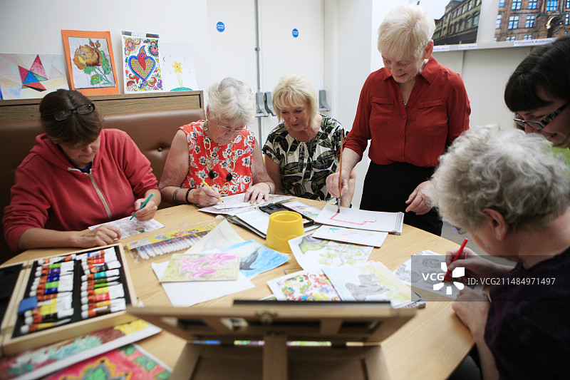 痴呆症艺术疗法小组图片素材