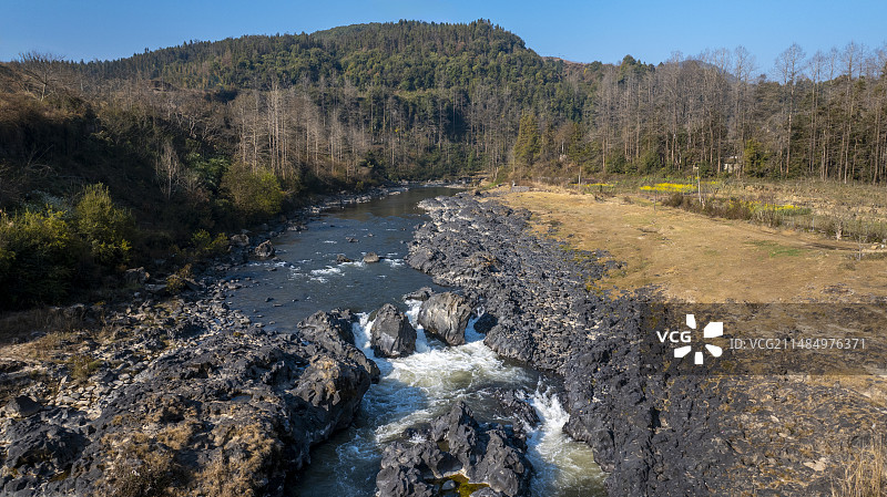 云南腾冲龙川江黑鱼河图片素材