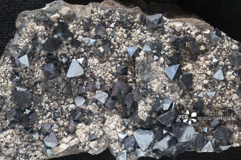 磁铁矿八面体图片素材