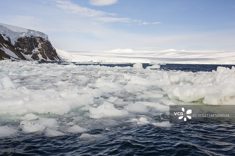 苏斯皮洛斯湾融化的海冰图片素材