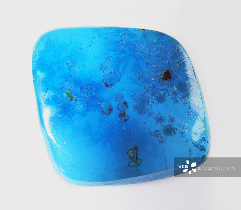 抛光鲜艳蓝色硅孔雀石卵石图片素材