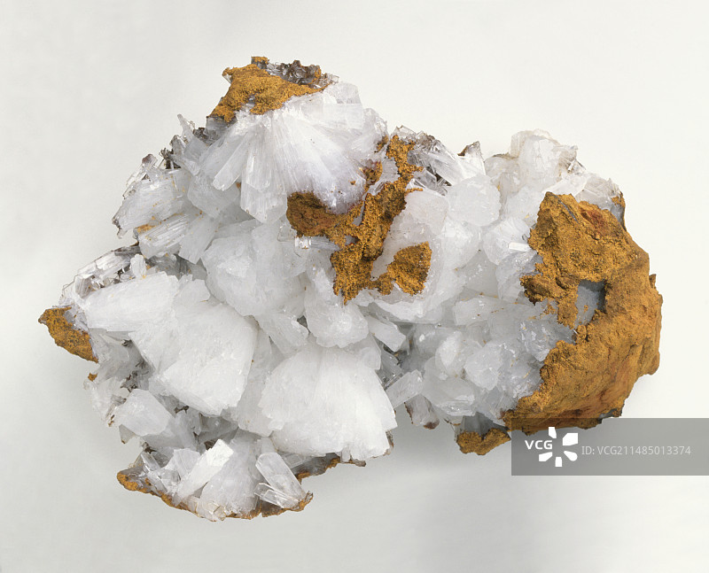 菱锌矿晶体图片素材