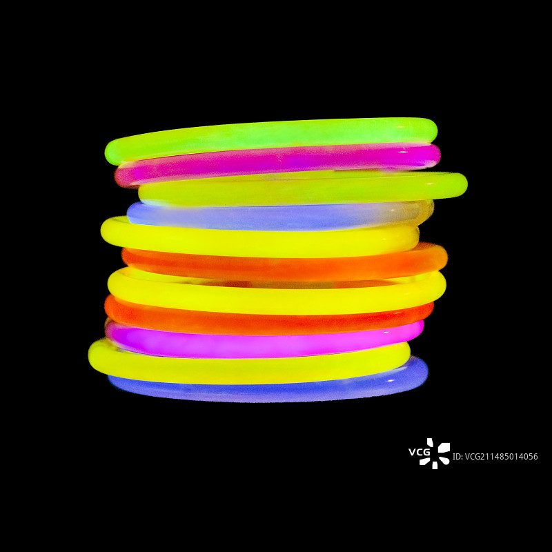 发光手镯图片素材