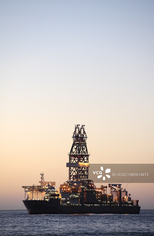 深水钻井船图片素材
