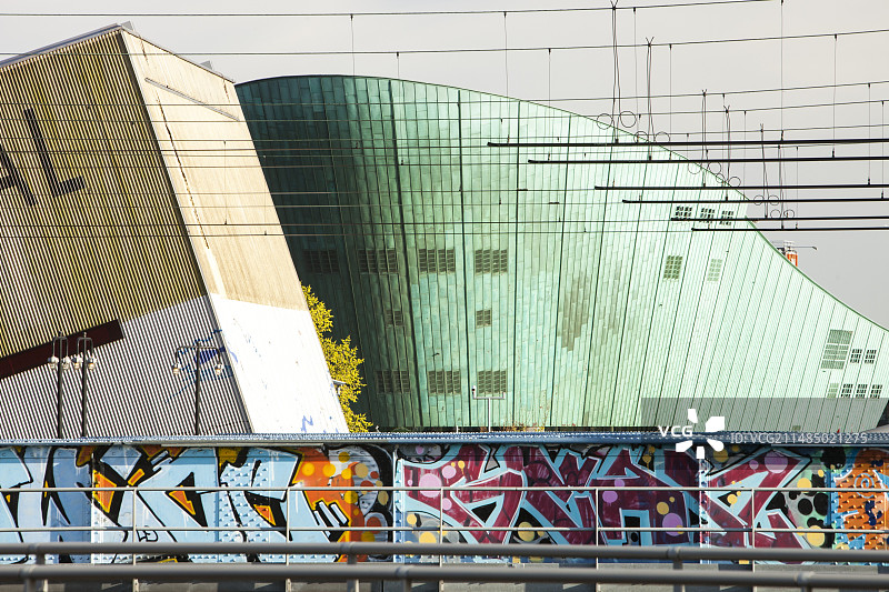 铜覆盖的建筑物图片素材