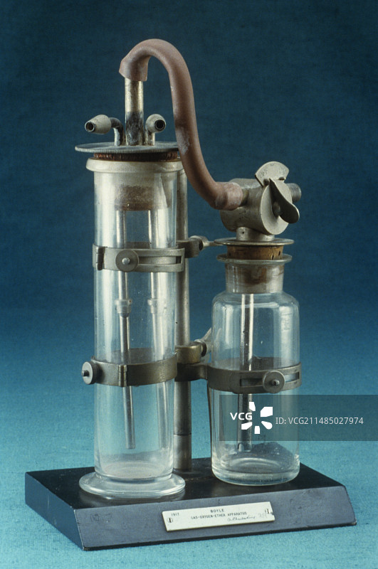 1917年的博伊尔麻醉设备图片素材