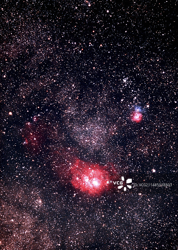 人马座中的星云图片素材