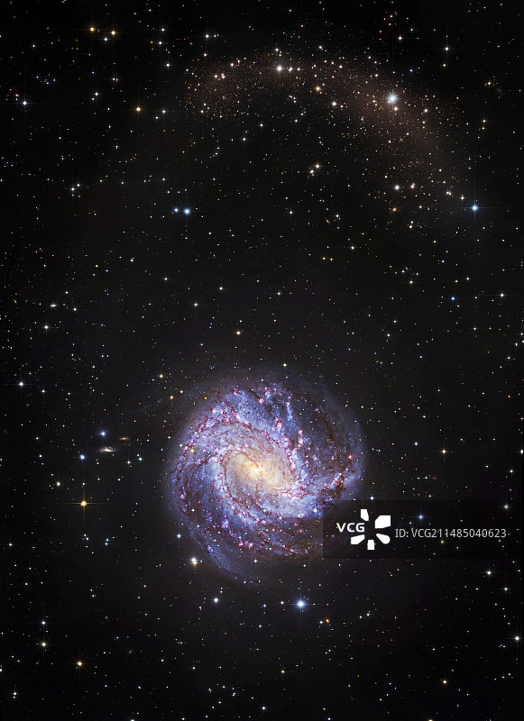 南方风车星系M83图片素材