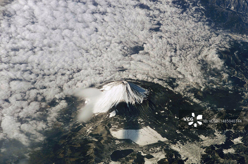 宇航员拍摄的富士山影像图片素材