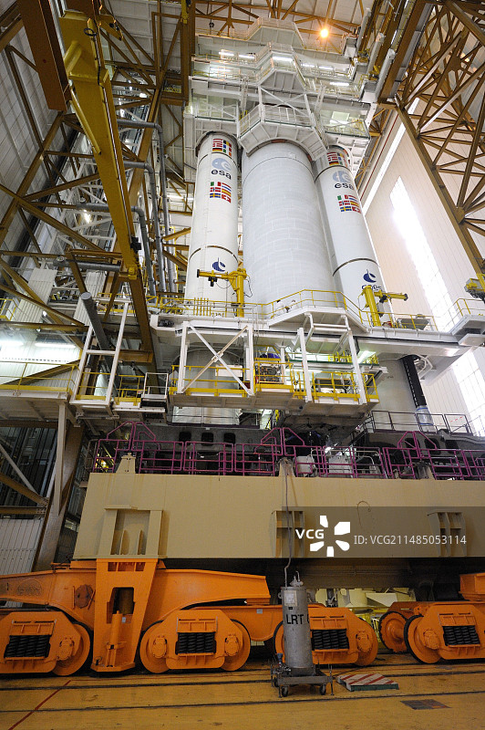 阿丽亚娜5号火箭建造图片素材