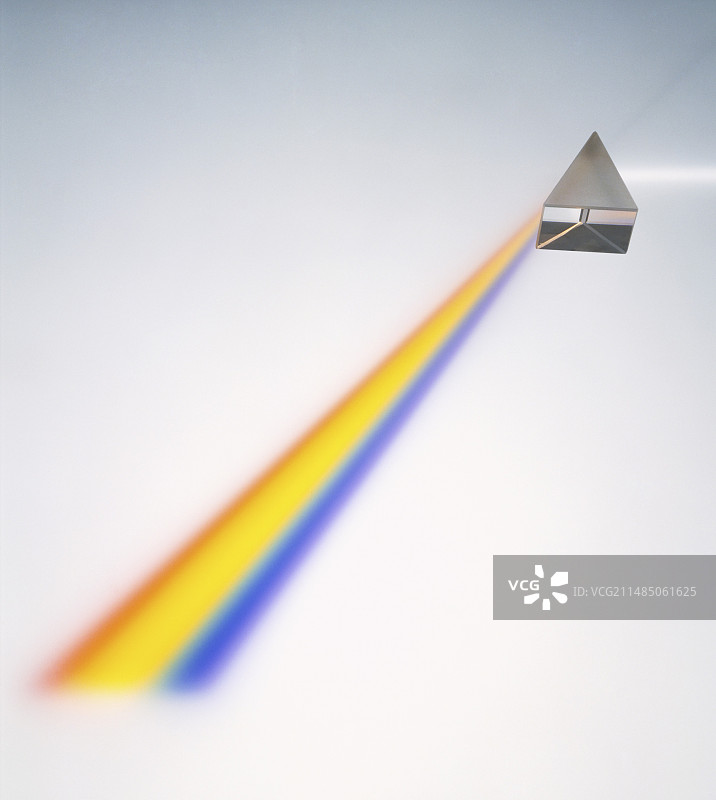 通过玻璃折射的光束图片素材