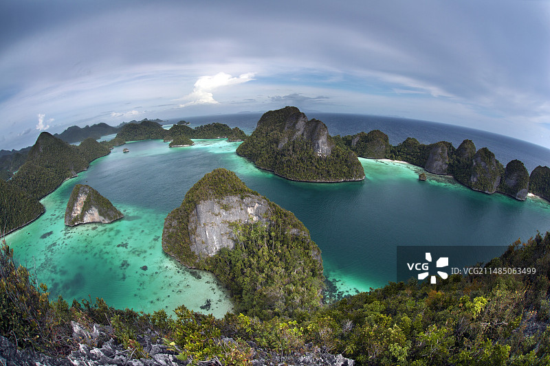 印尼拉贾安帕群岛瓦亚格岛图片素材