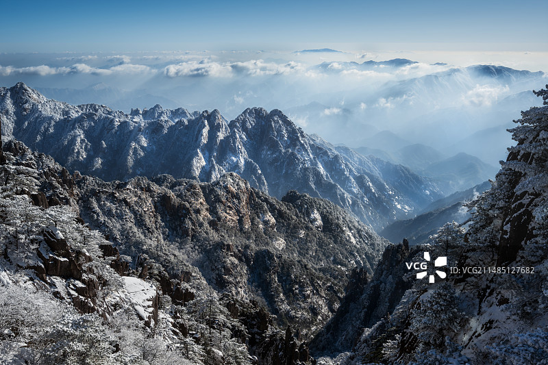 「 智镜 · 影像 」冰色黄山图片素材
