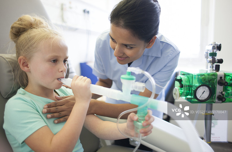 IPPB治疗囊性纤维化图片素材