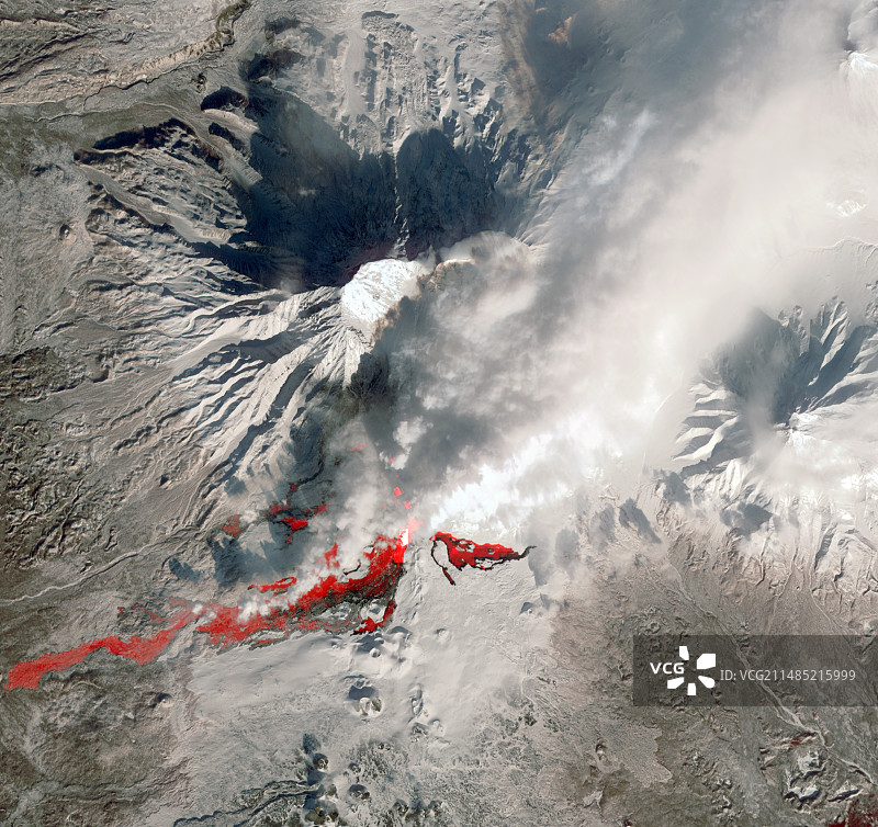 2013年托尔巴奇克火山喷发图片素材