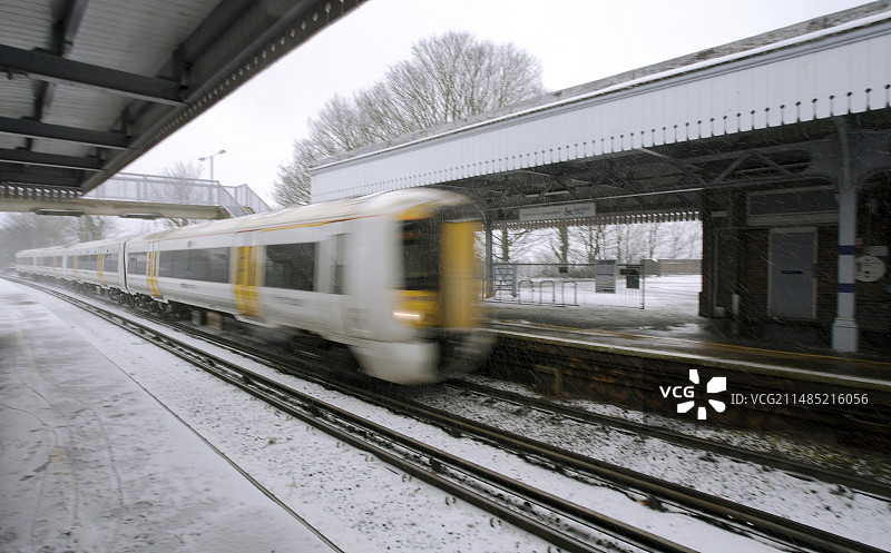 冬季的火车图片素材