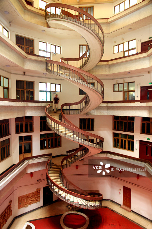 螺旋式楼梯图片素材