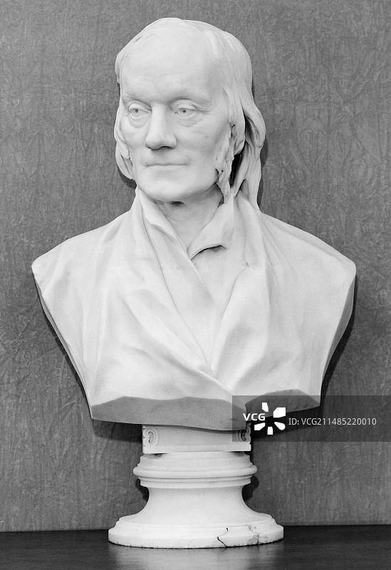 理查德·欧文爵士博物馆雕像图片素材